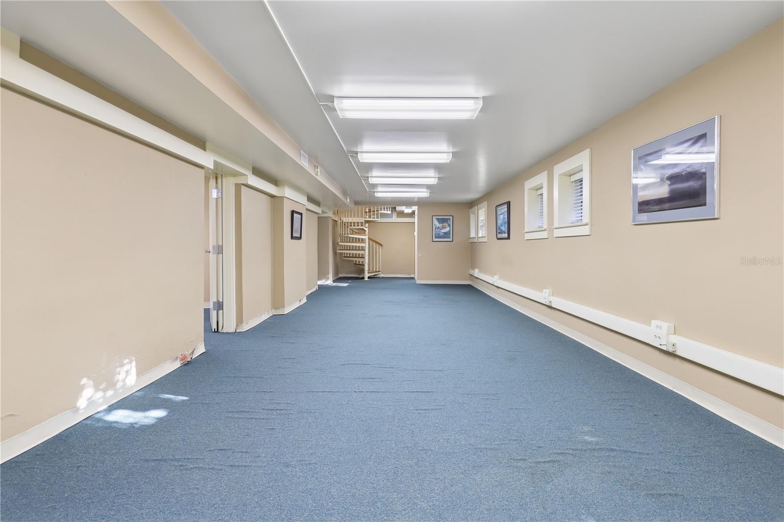 Image 42 of 47 For 4004 Atlantic Boulevard