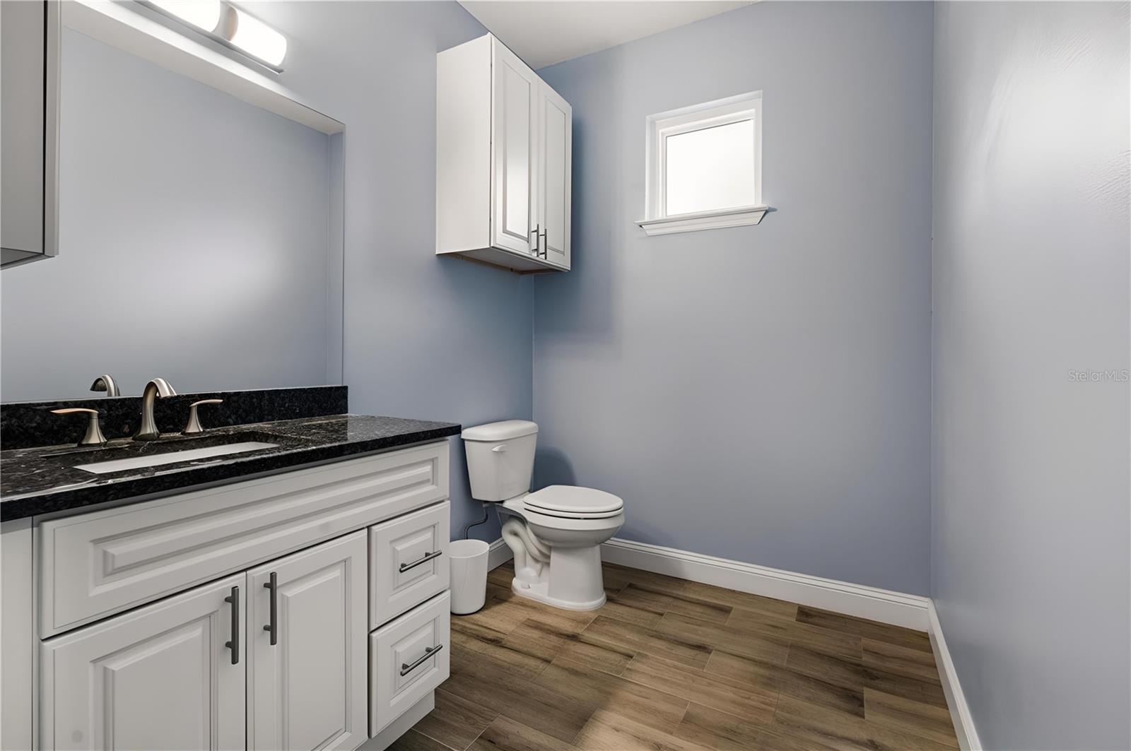 Image 15 of 26 For 4 Uturn Court