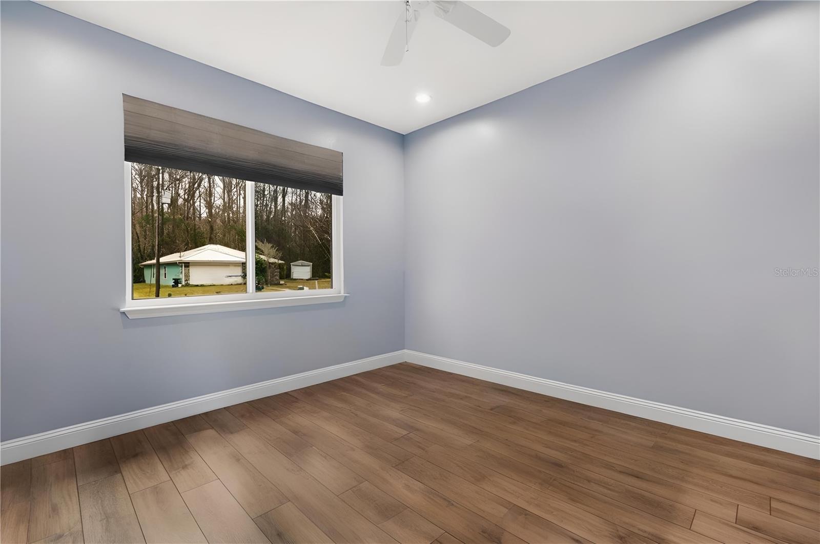 Image 19 of 26 For 4 Uturn Court