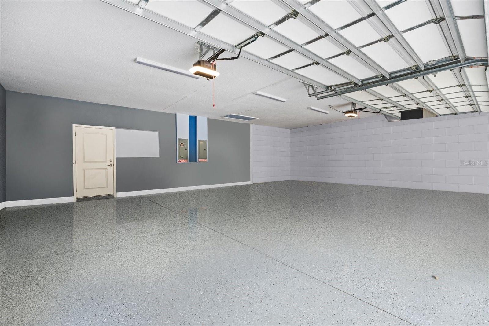 Image 23 of 26 For 4 Uturn Court