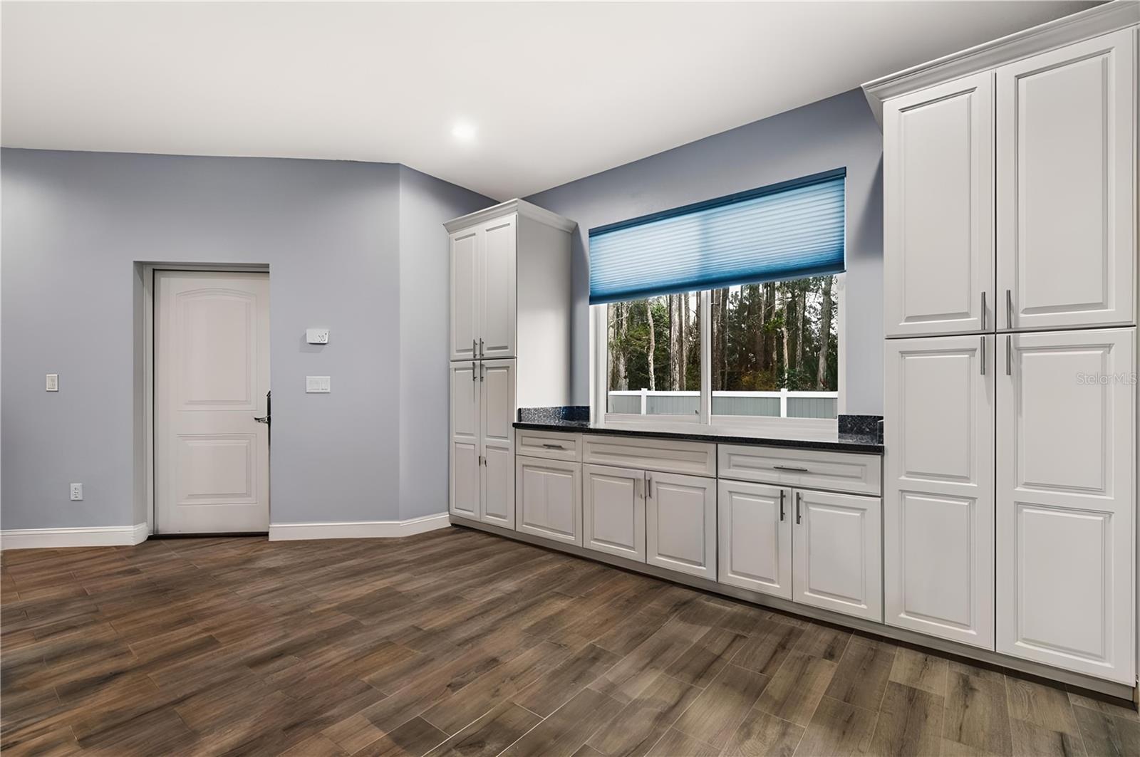 Image 5 of 26 For 4 Uturn Court