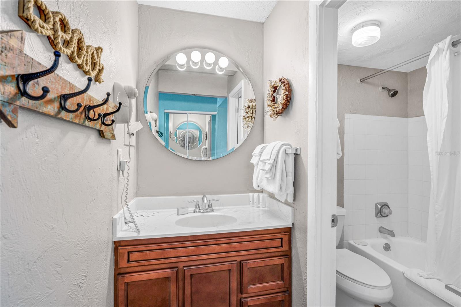 Image 5 of 35 For 313 Atlantic Avenue 5310