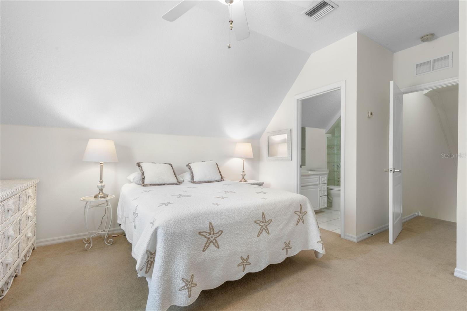 Image 37 of 53 For 9 Whittlesey Lane