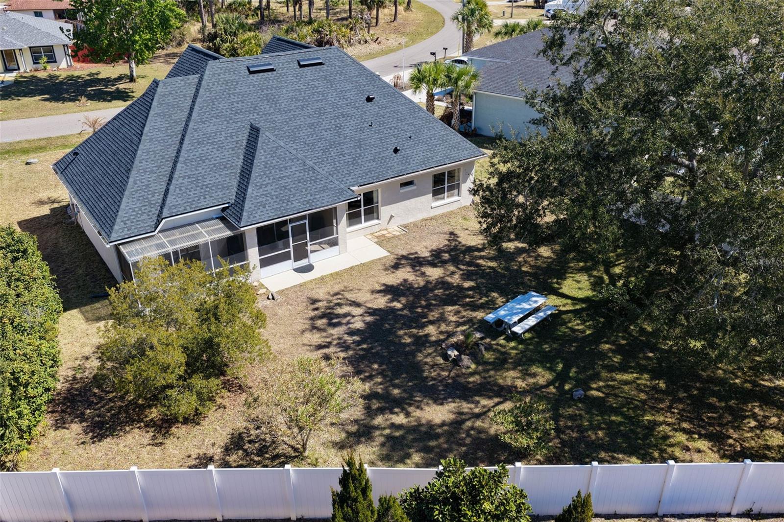 Image 50 of 53 For 9 Whittlesey Lane