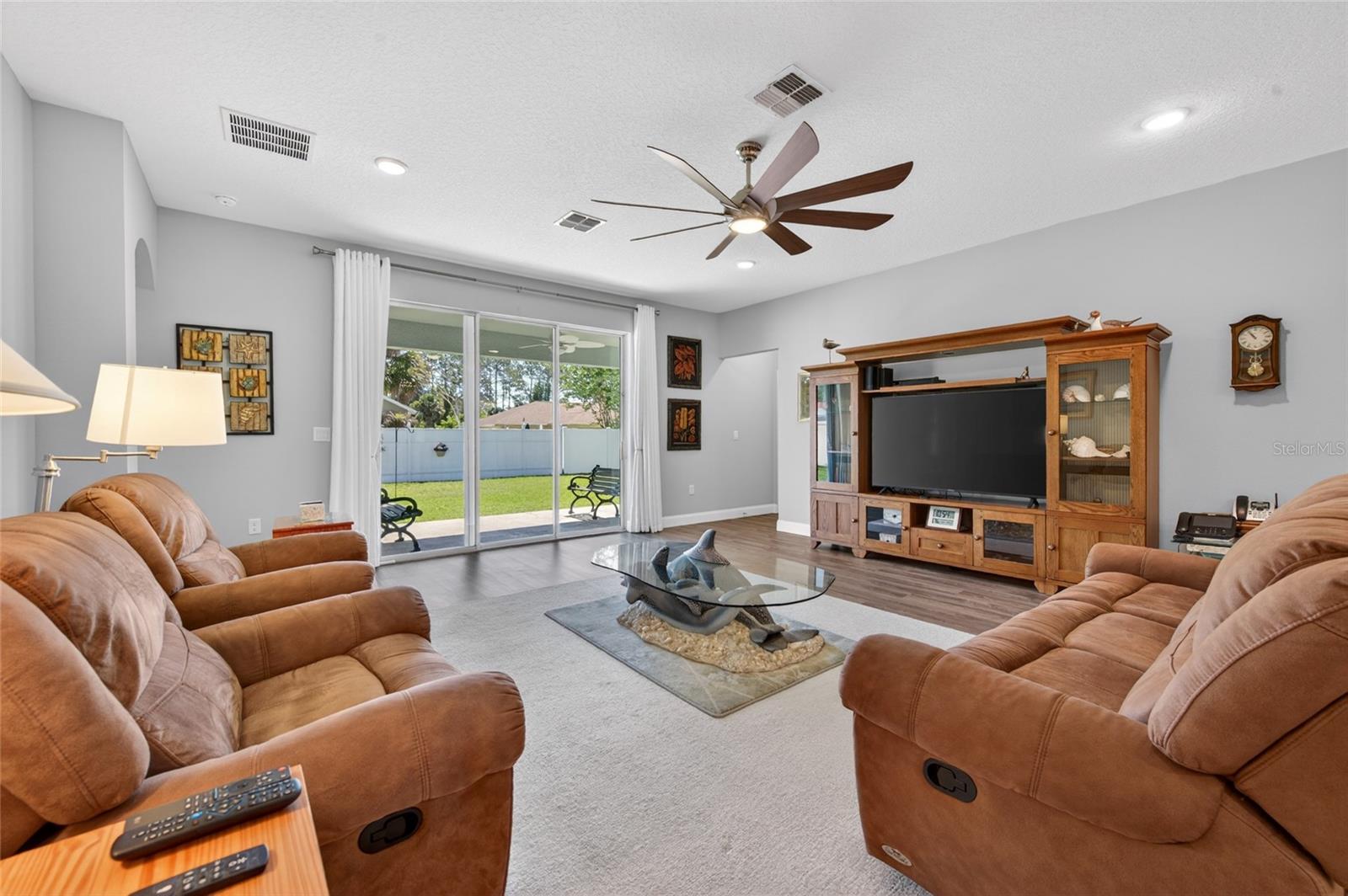 Image 12 of 33 For 17 White Haven Lane