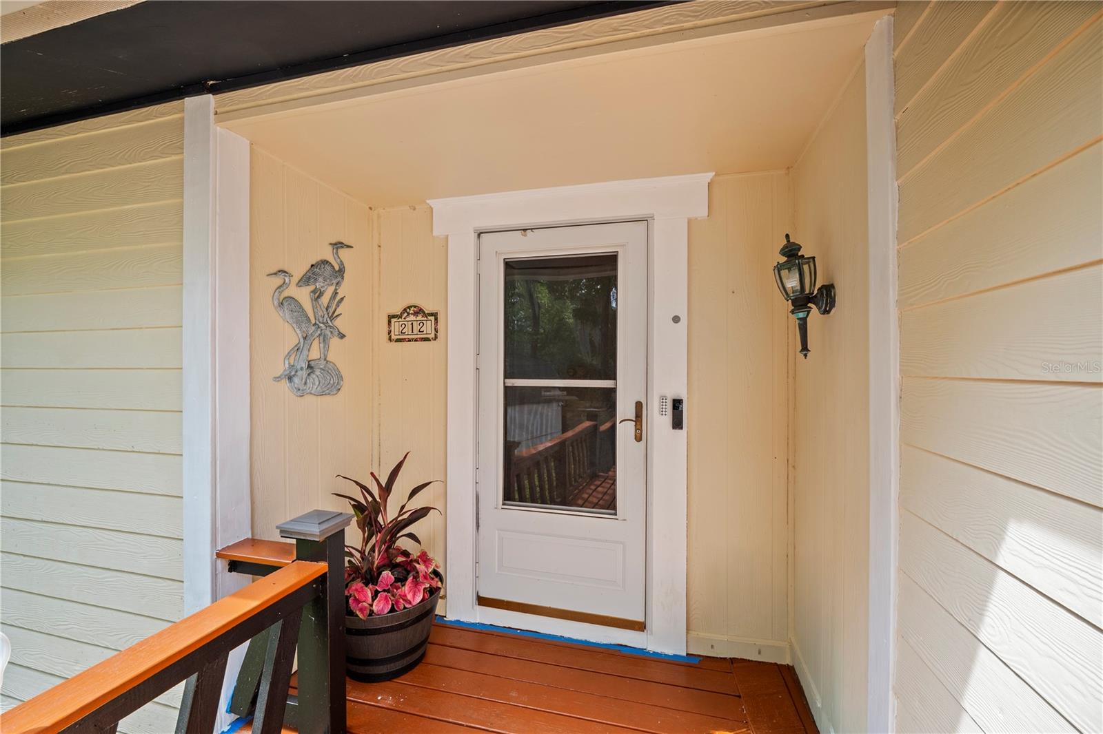 Image 14 of 54 For 212 Wesley Road