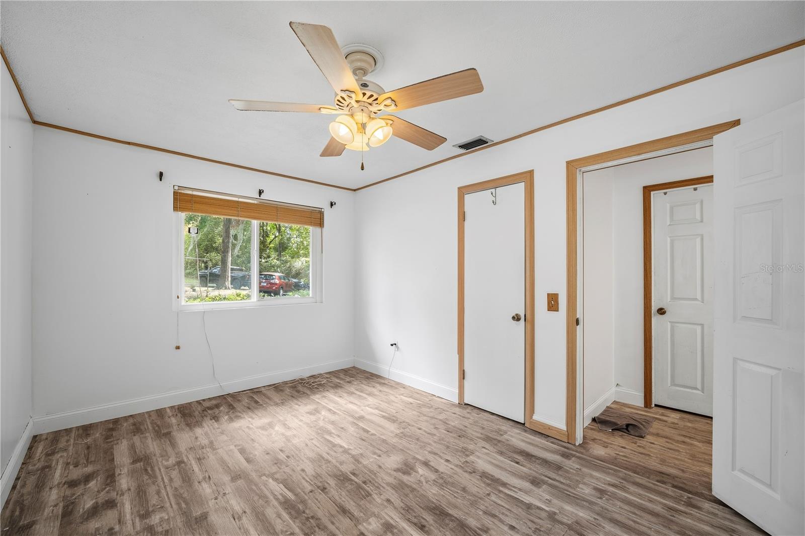 Image 33 of 54 For 212 Wesley Road