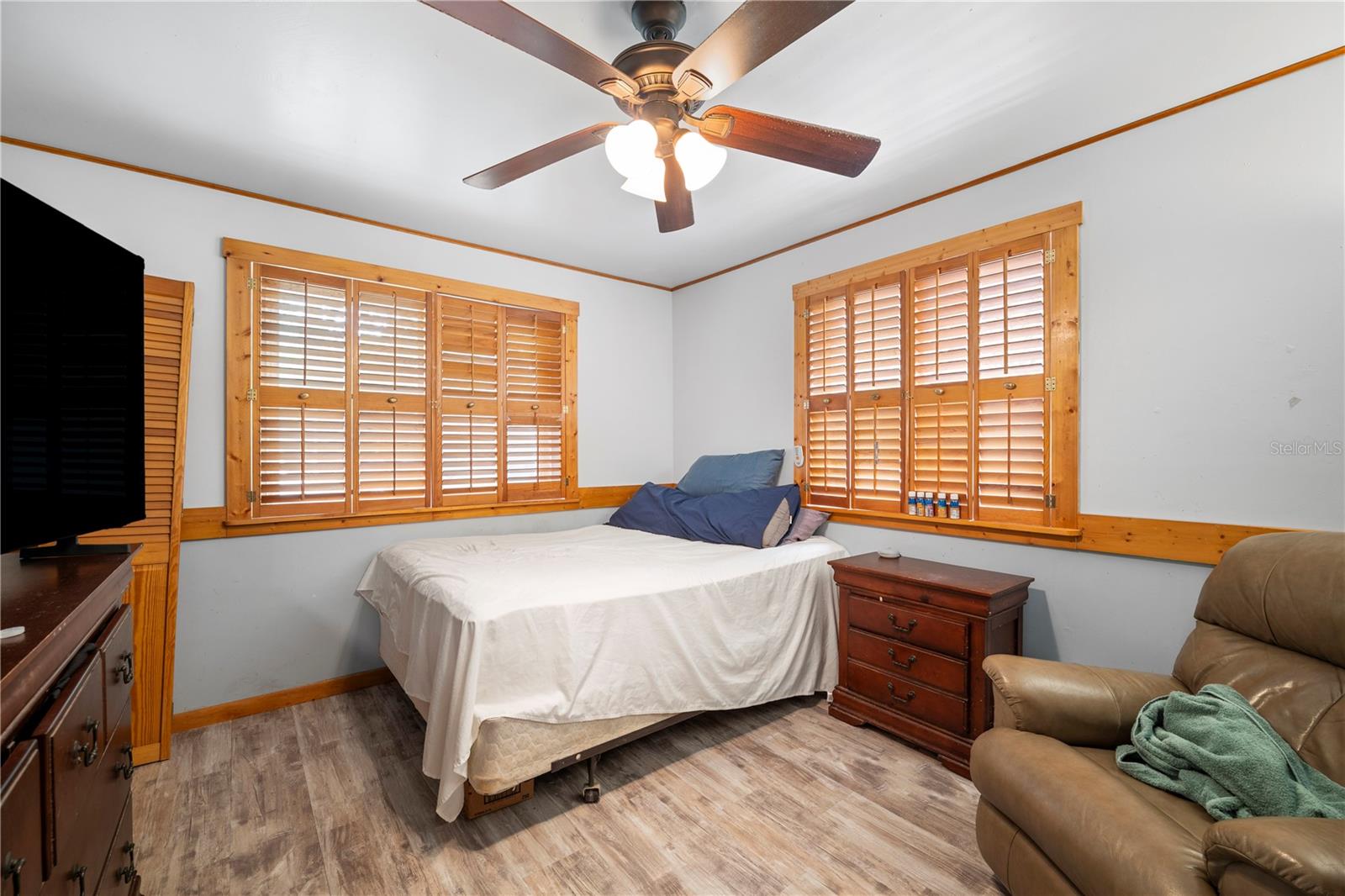 Image 35 of 54 For 212 Wesley Road