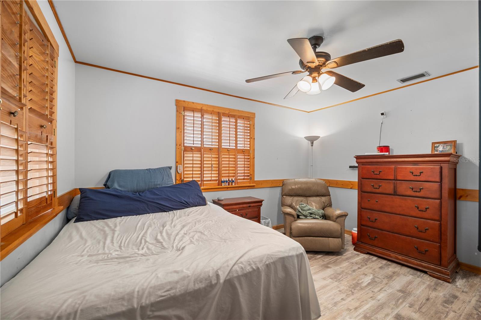 Image 36 of 54 For 212 Wesley Road