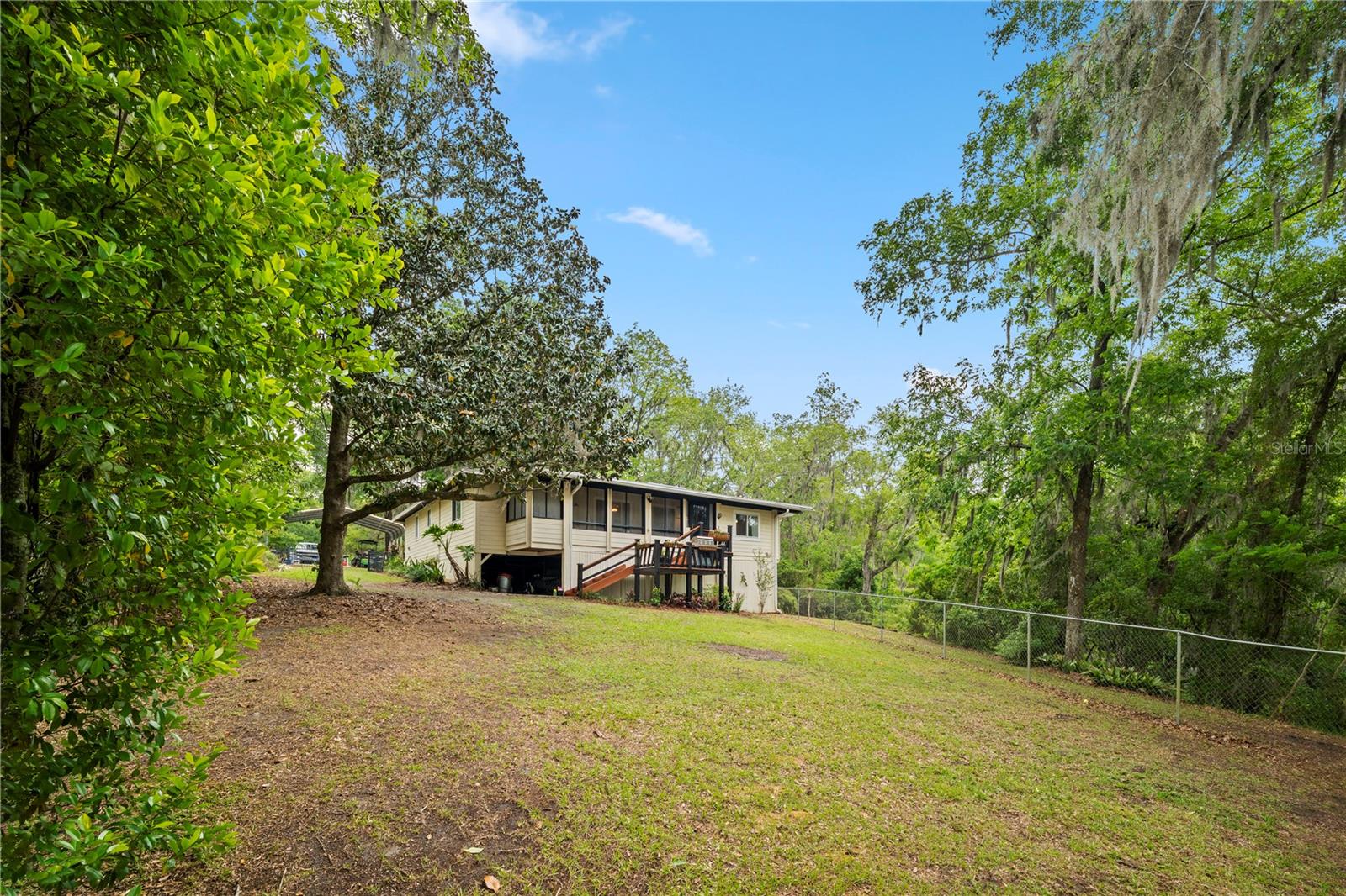 Image 41 of 54 For 212 Wesley Road