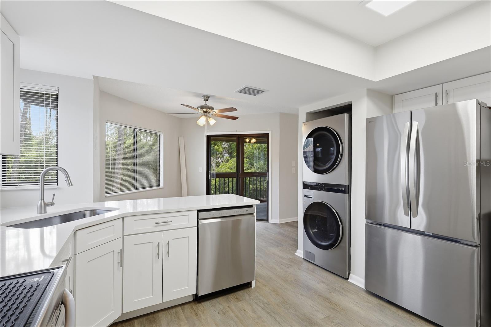 Image 12 of 34 For 16 Hembury Lane 16