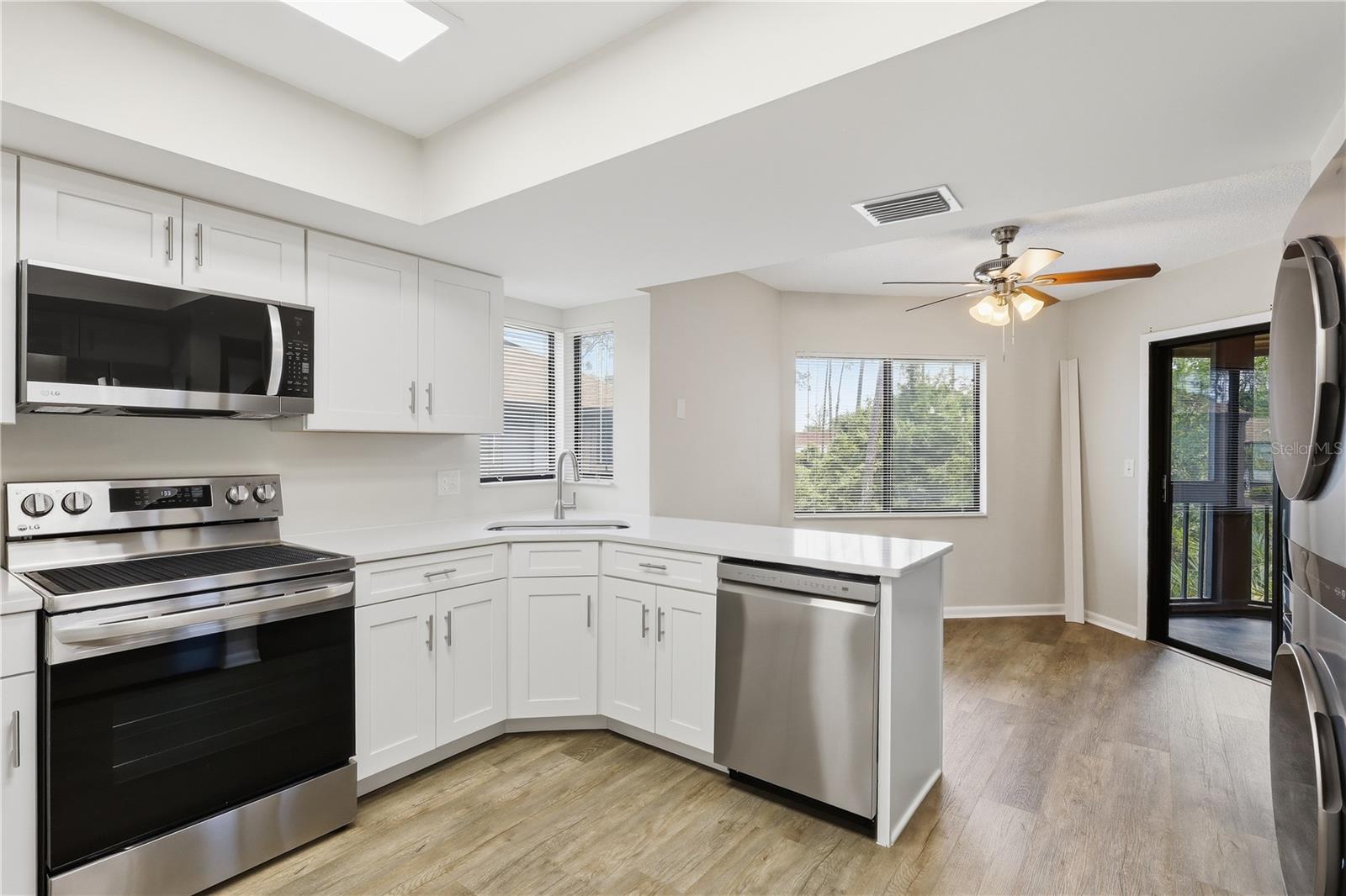 Image 14 of 34 For 16 Hembury Lane 16