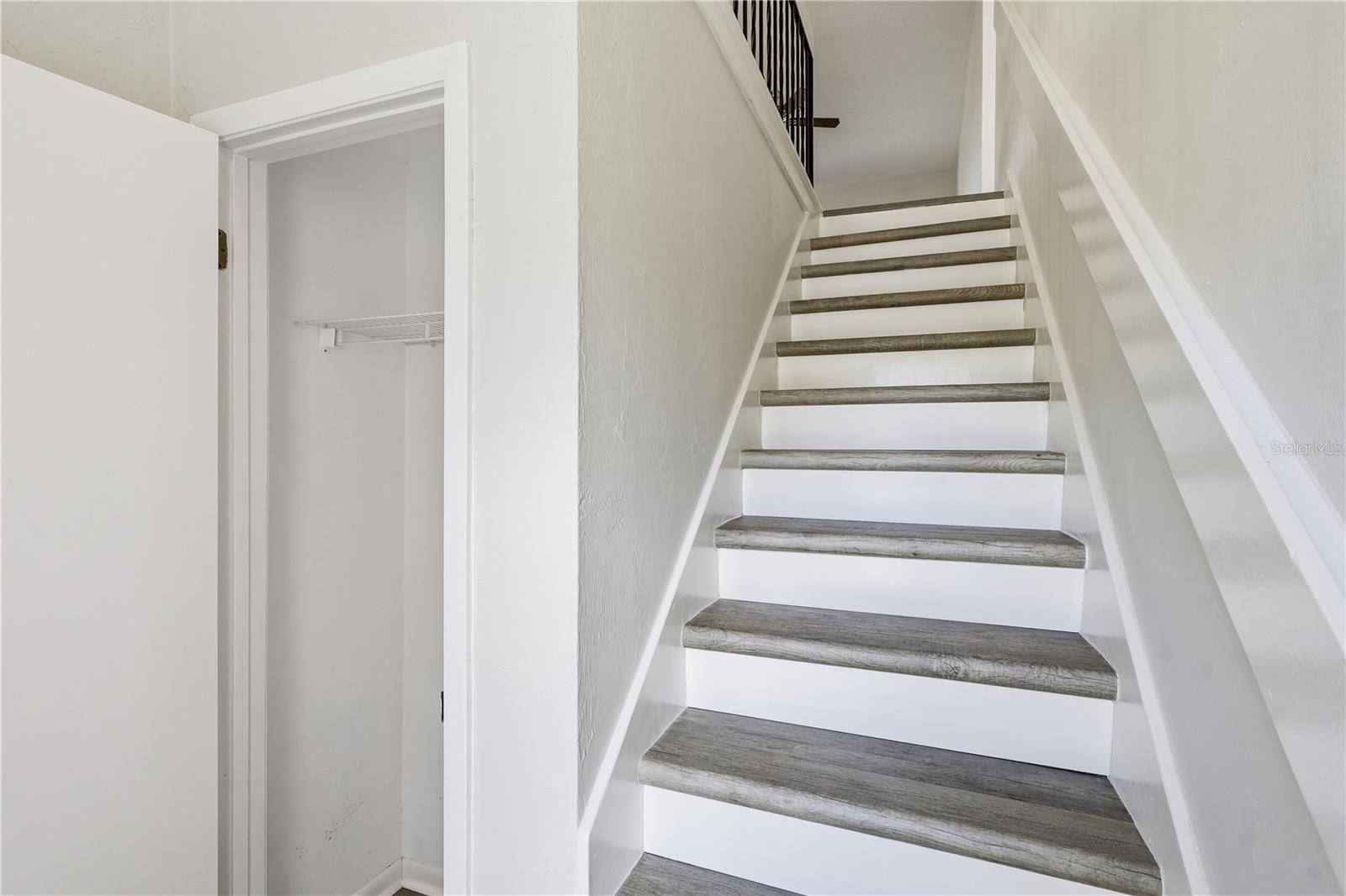 Image 29 of 34 For 16 Hembury Lane 16