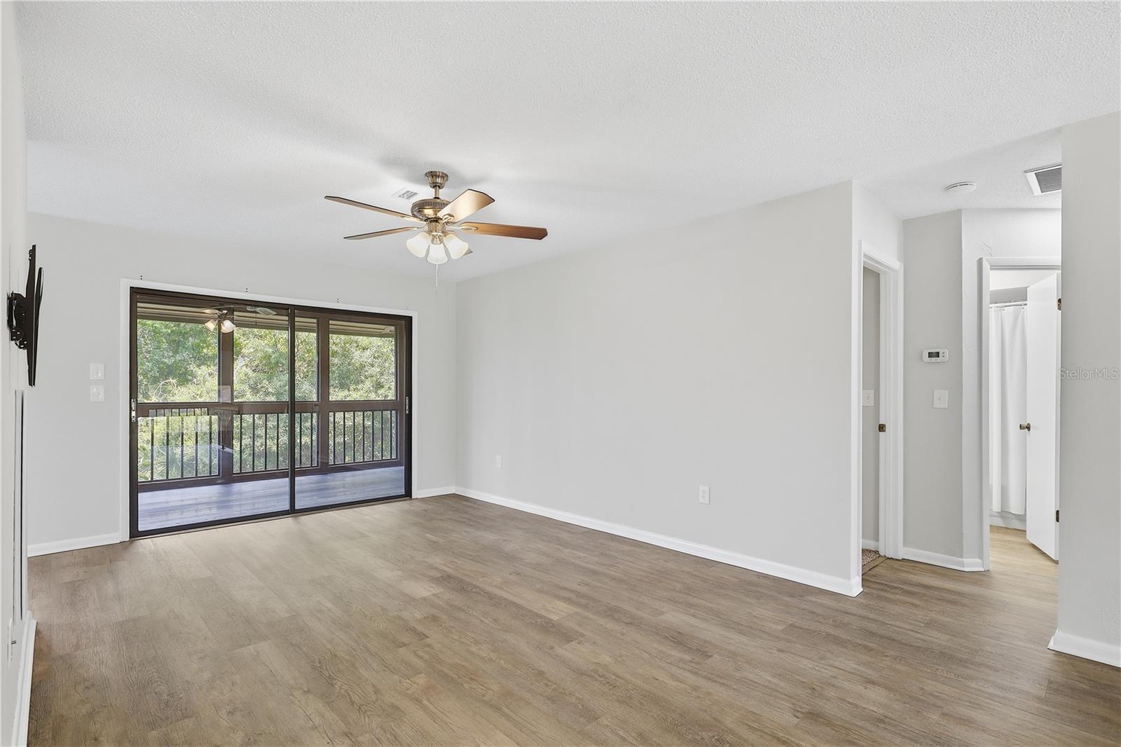 Image 6 of 34 For 16 Hembury Lane 16