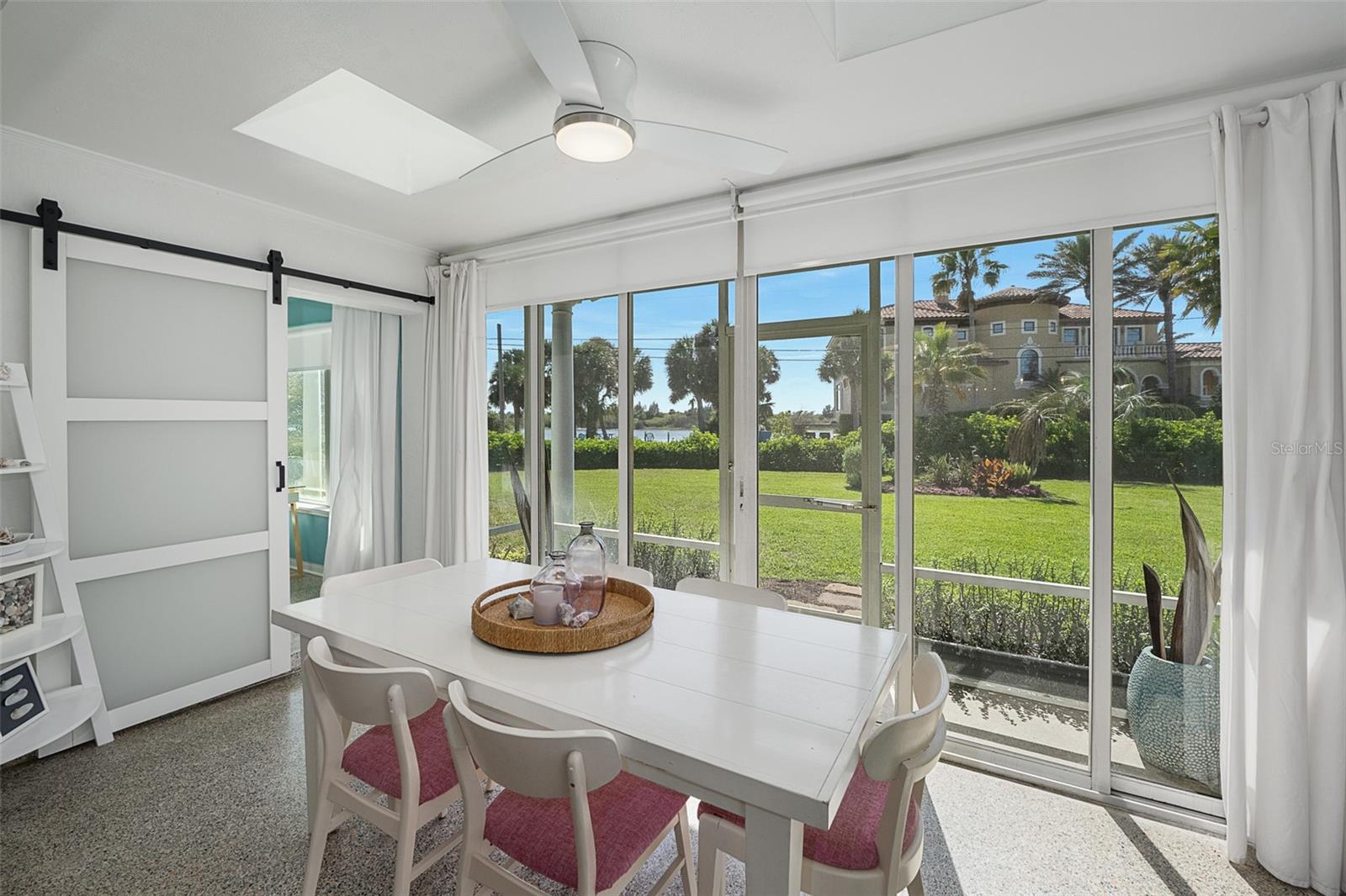 Image 14 of 59 For 45 Wisteria Drive