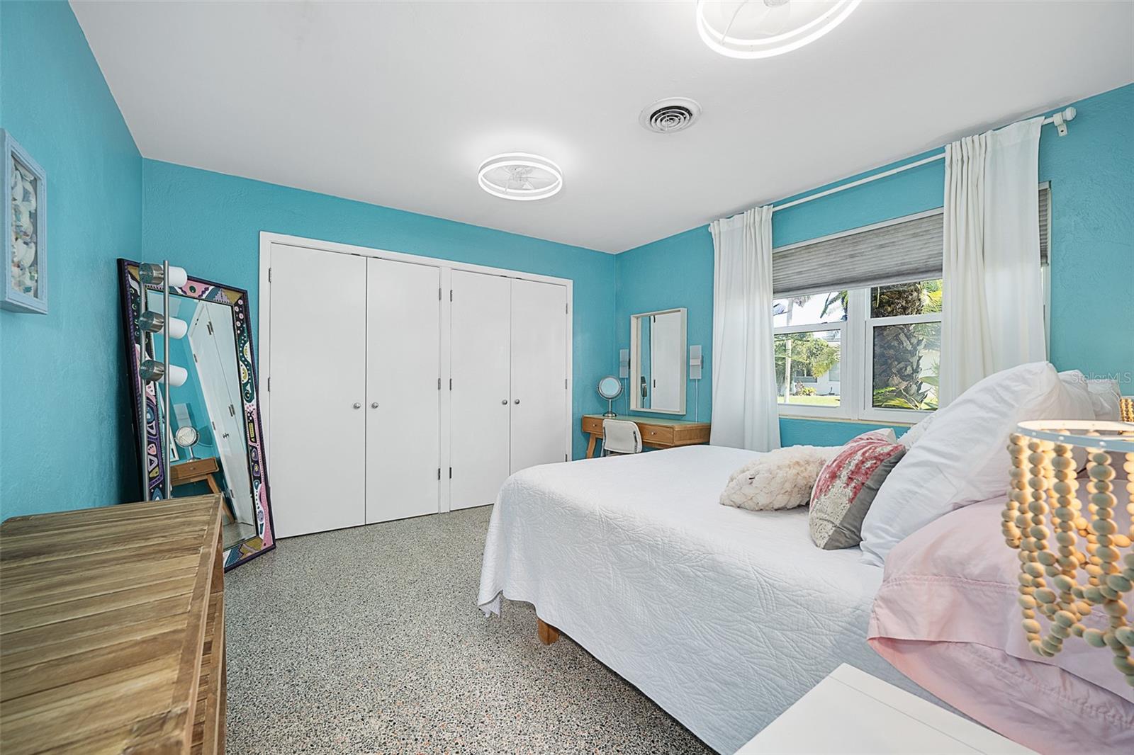 Image 24 of 59 For 45 Wisteria Drive