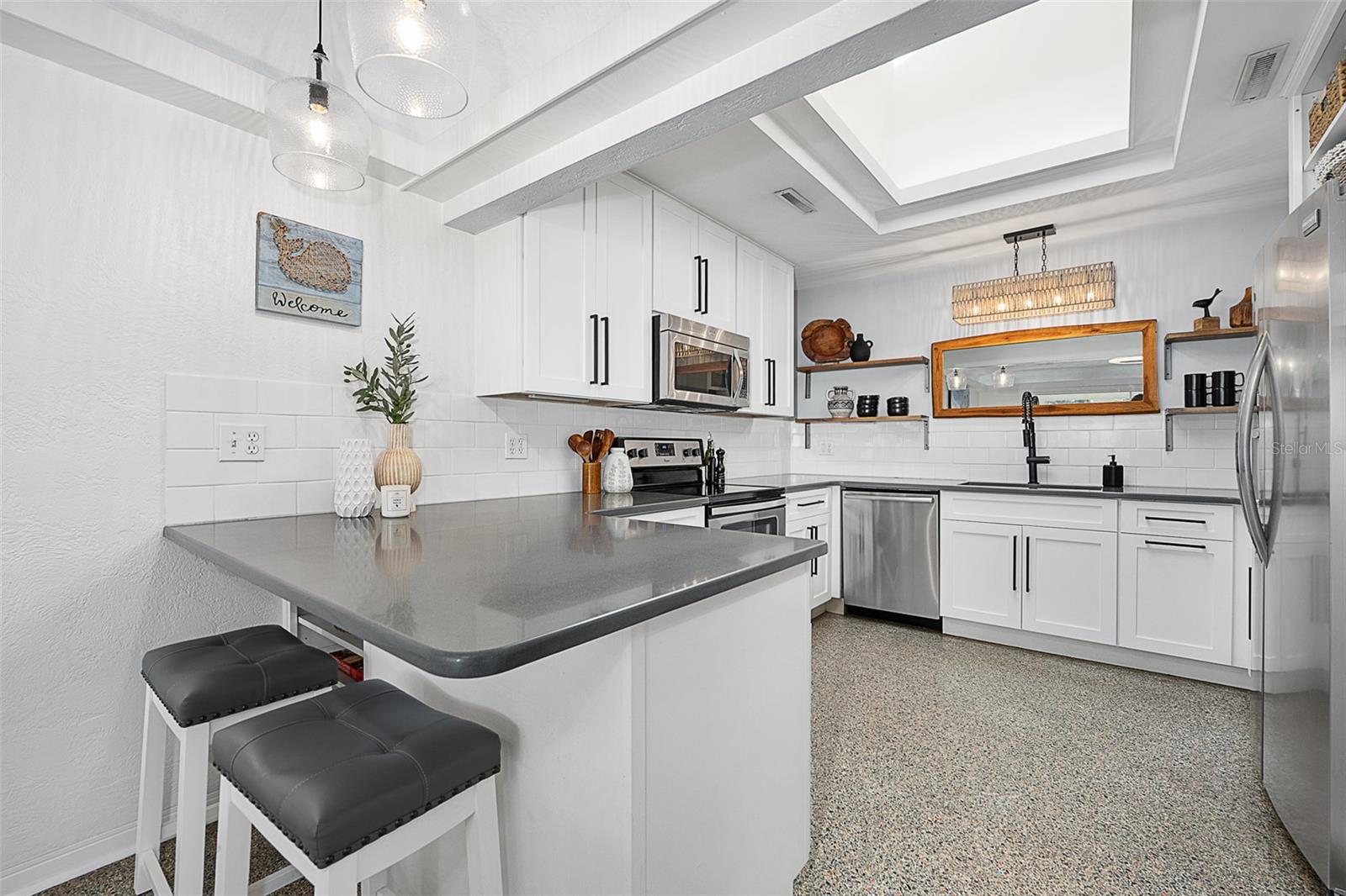 Image 7 of 59 For 45 Wisteria Drive