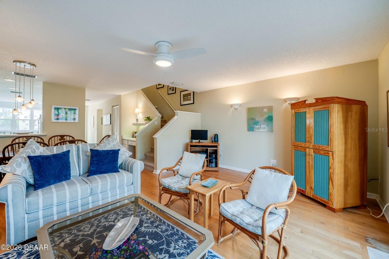 Image 12 of 54 For 226 Florida Shores Boulevard