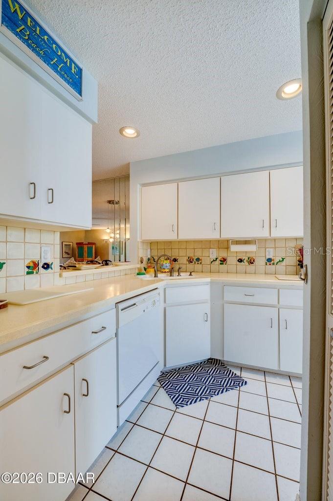 Image 20 of 54 For 226 Florida Shores Boulevard