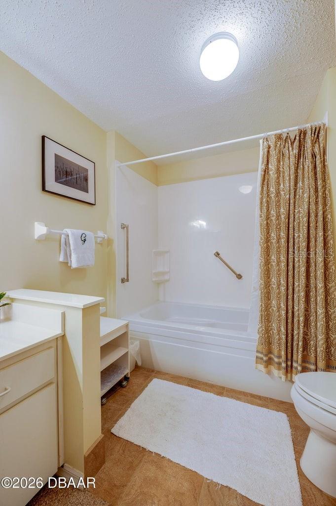 Image 28 of 54 For 226 Florida Shores Boulevard