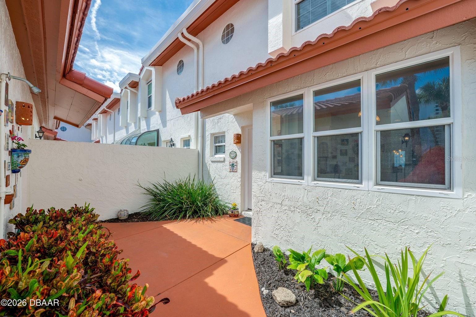 Image 4 of 54 For 226 Florida Shores Boulevard