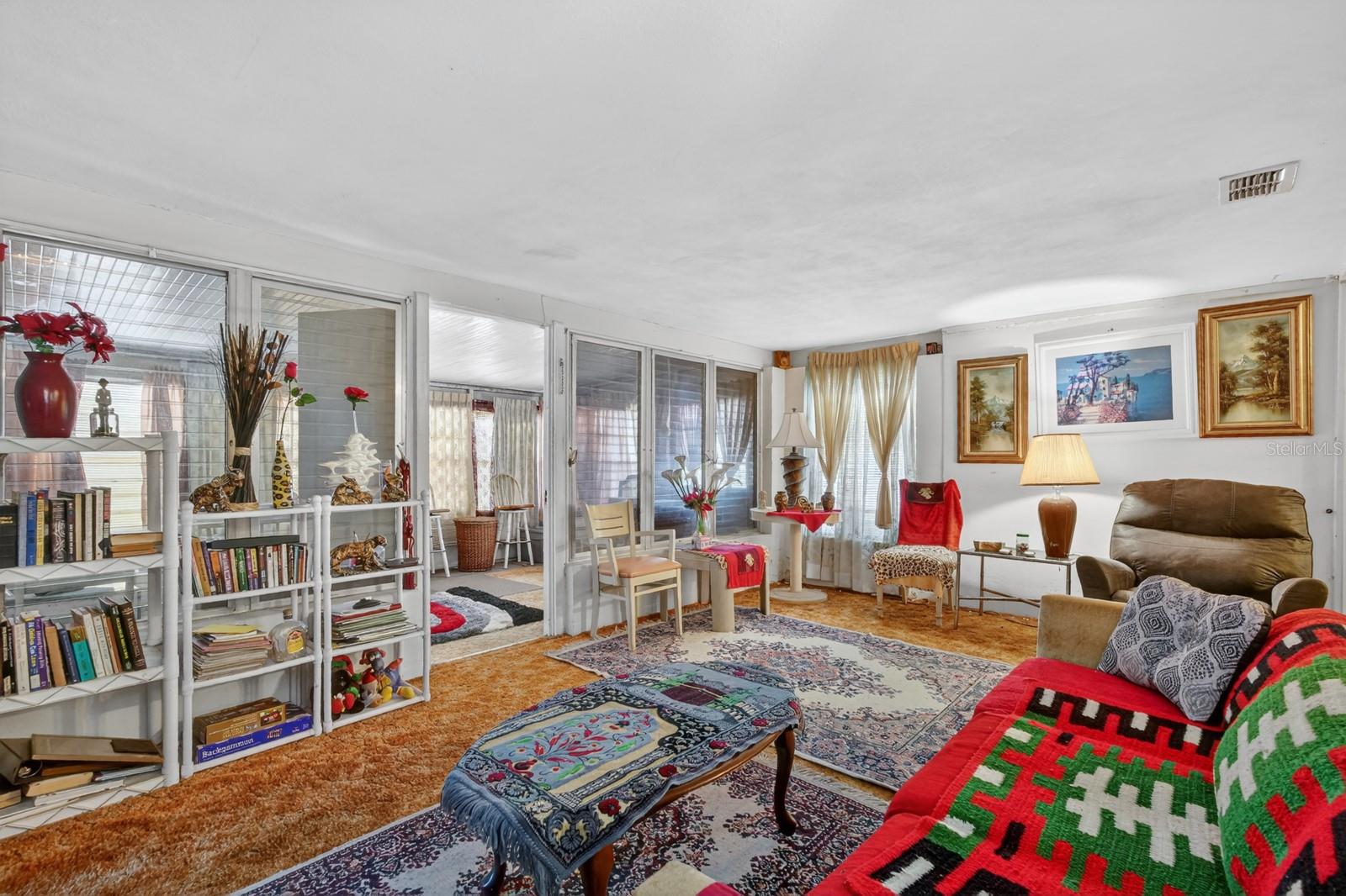 Image 13 of 35 For 1304 Hillcrest Drive