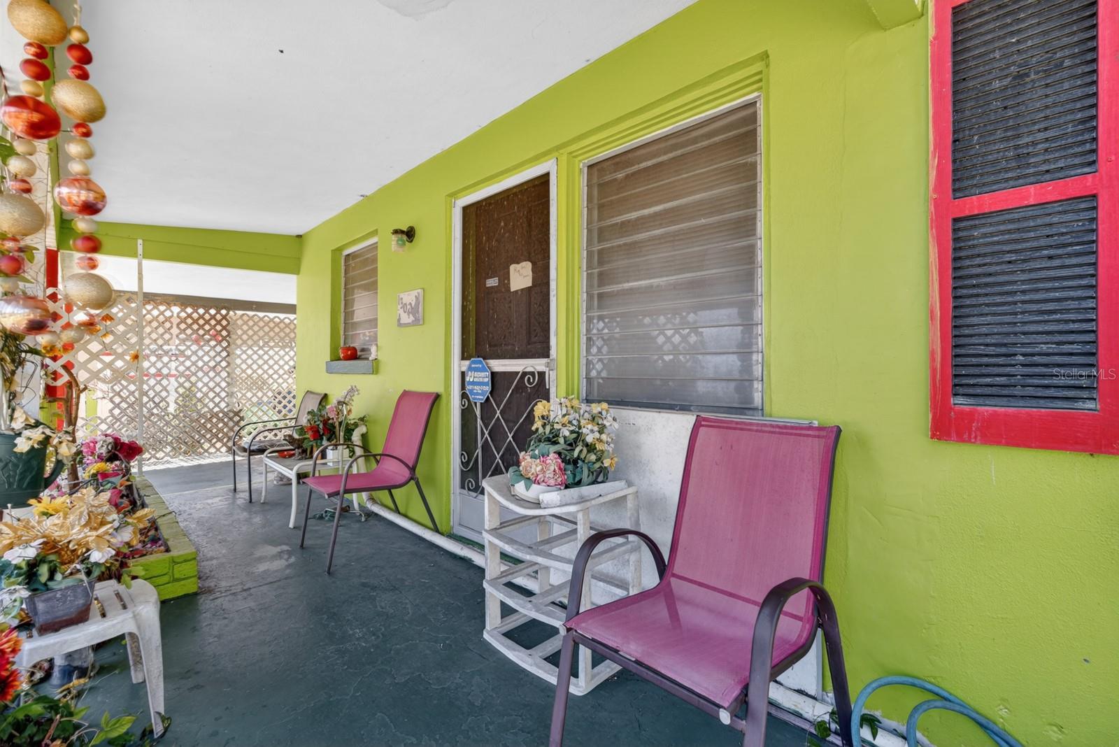 Image 23 of 35 For 1304 Hillcrest Drive