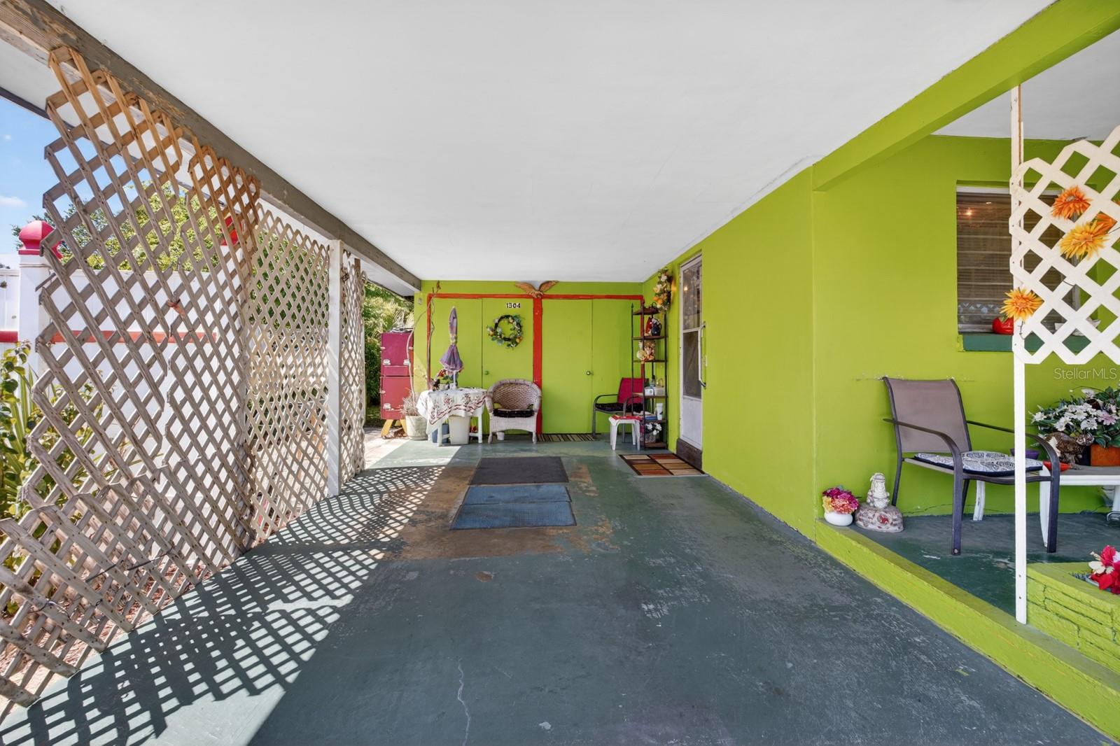 Image 24 of 35 For 1304 Hillcrest Drive