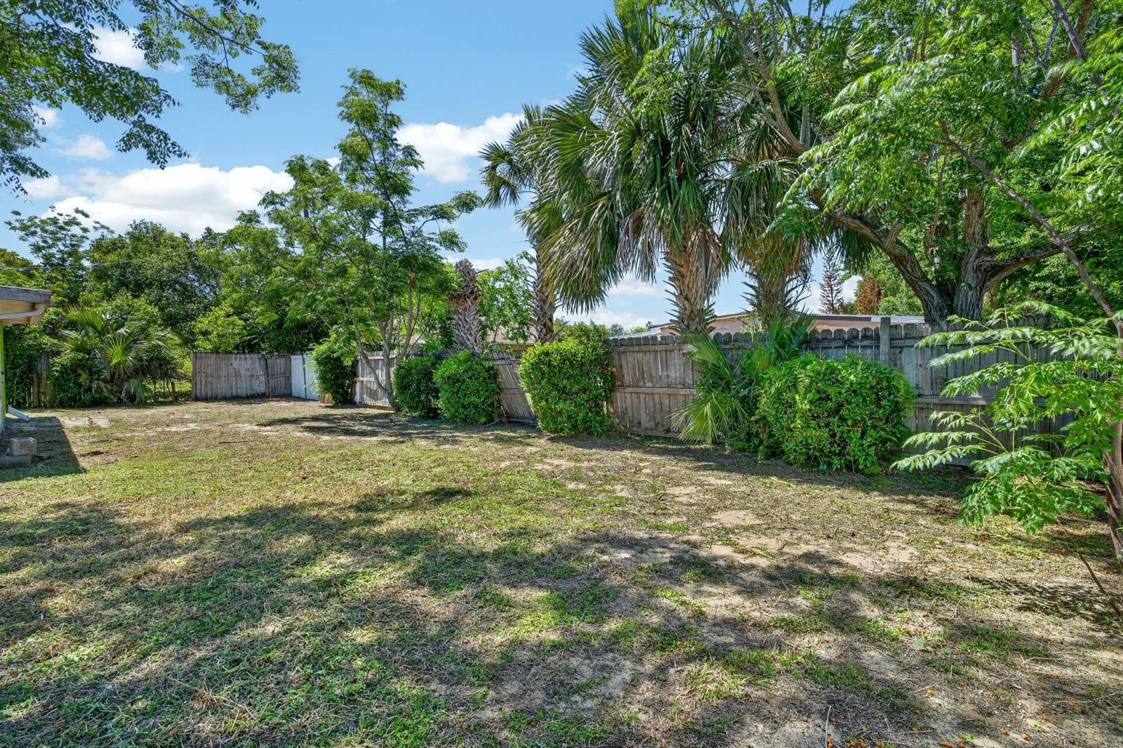 Image 29 of 35 For 1304 Hillcrest Drive