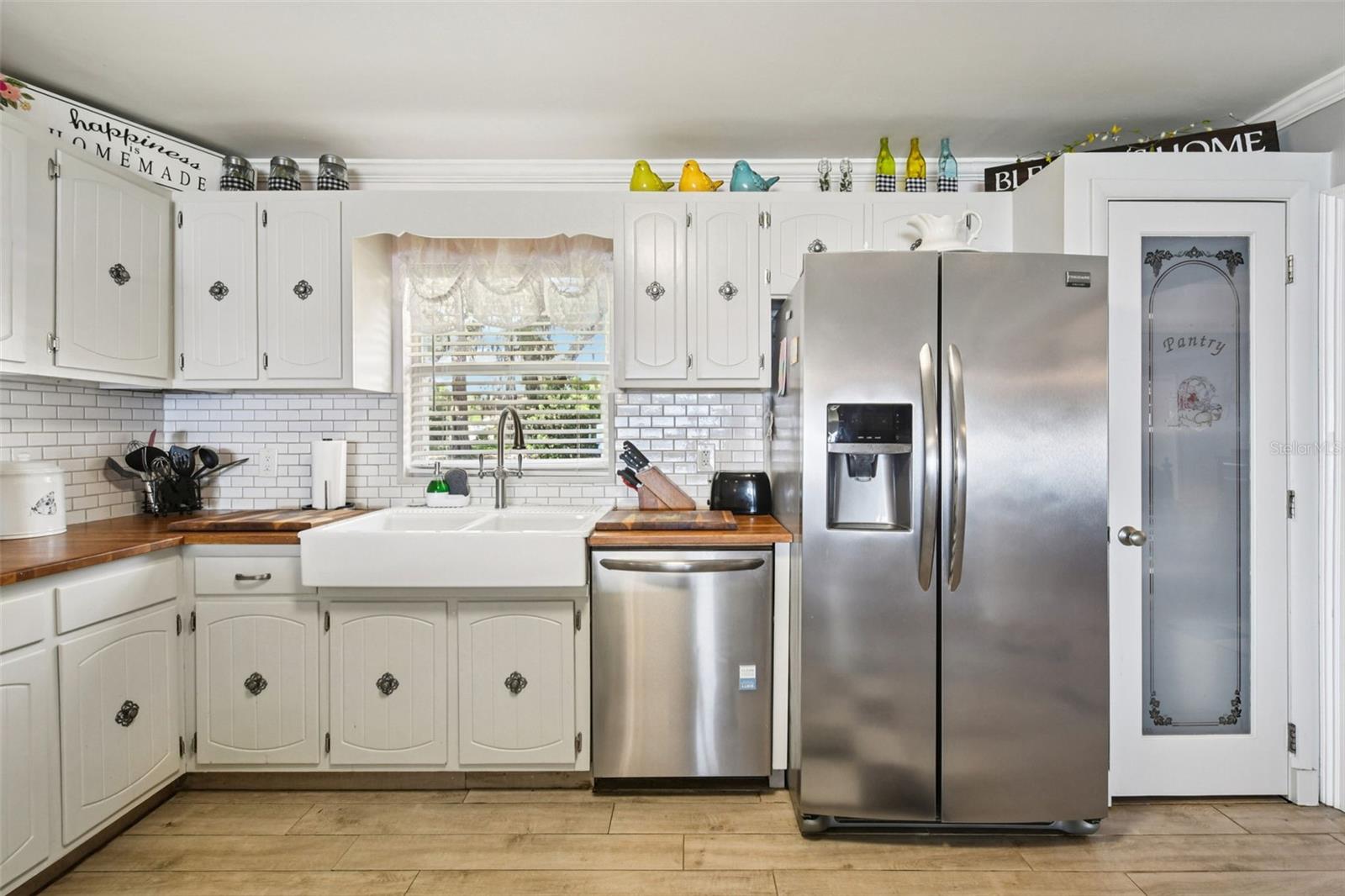 Image 13 of 45 For 214 Paradise Lane