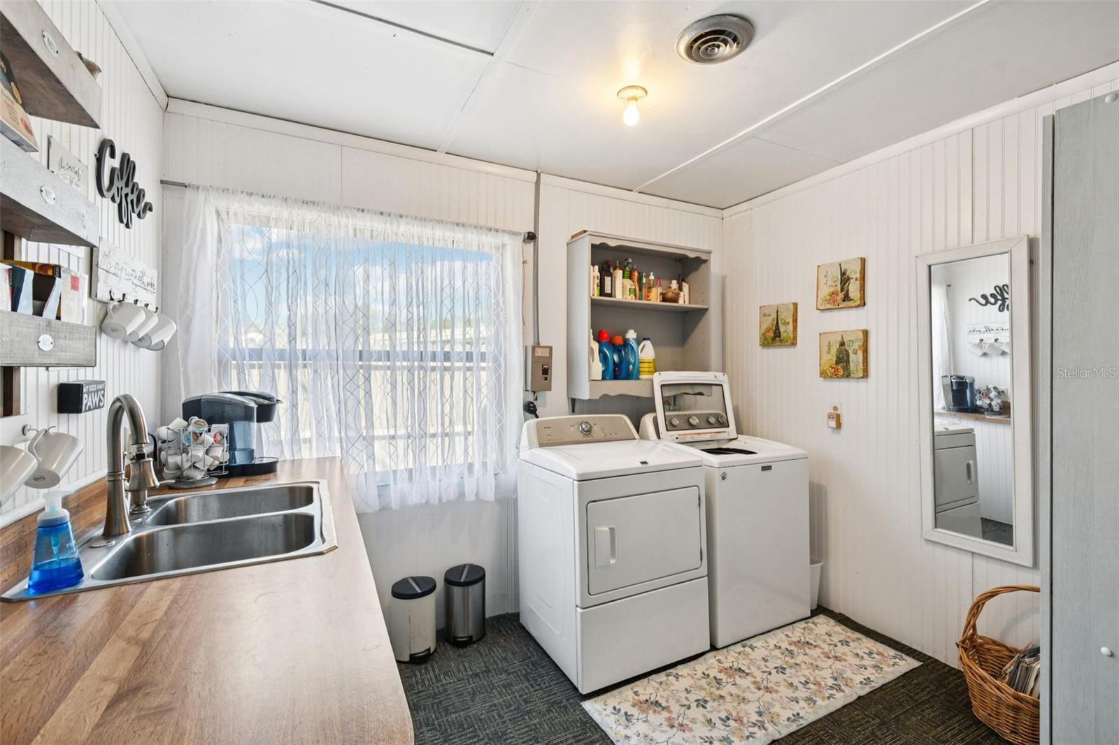 Image 16 of 45 For 214 Paradise Lane