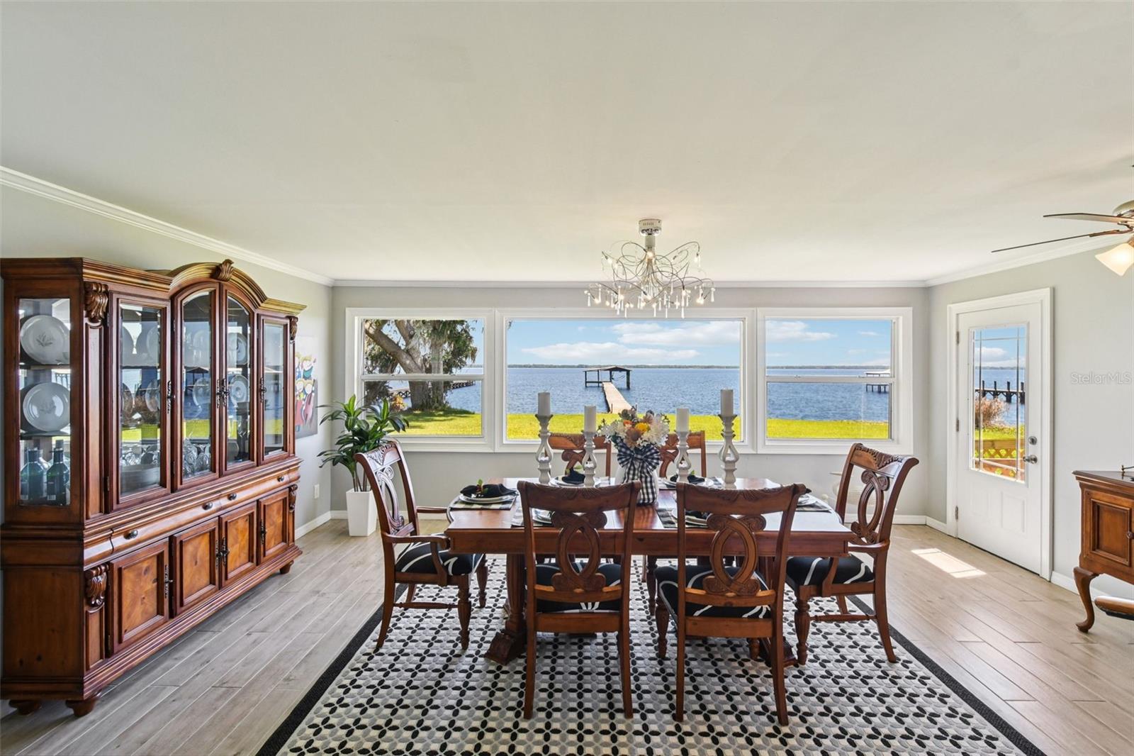 Image 19 of 45 For 214 Paradise Lane