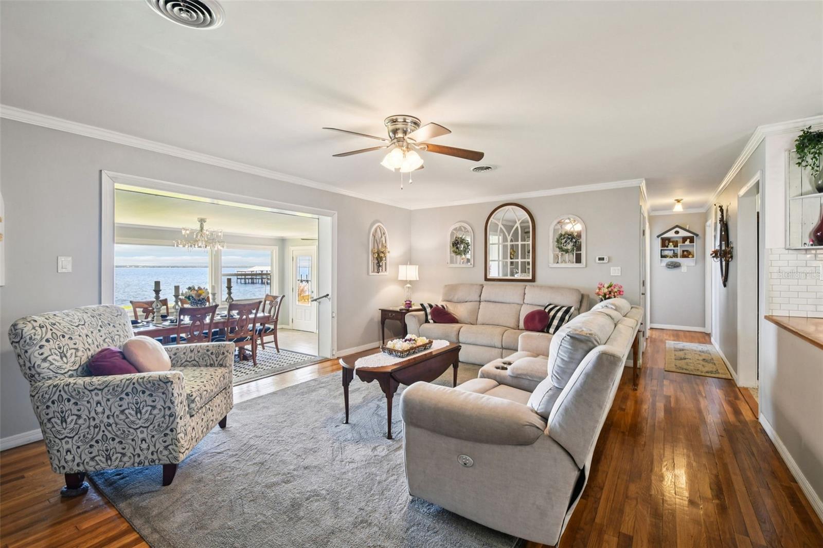 Image 6 of 45 For 214 Paradise Lane