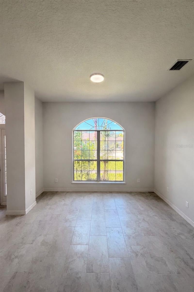 Image 2 of 21 For 31 Russkin Lane