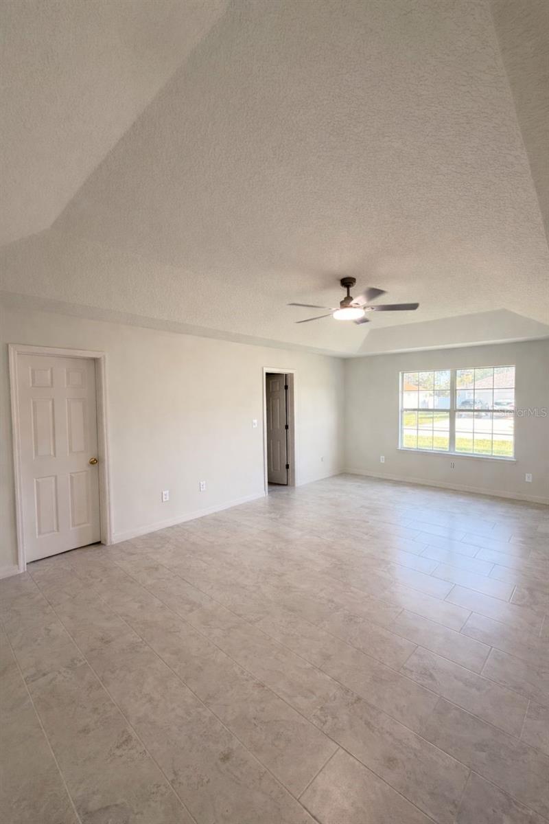 Image 9 of 21 For 31 Russkin Lane