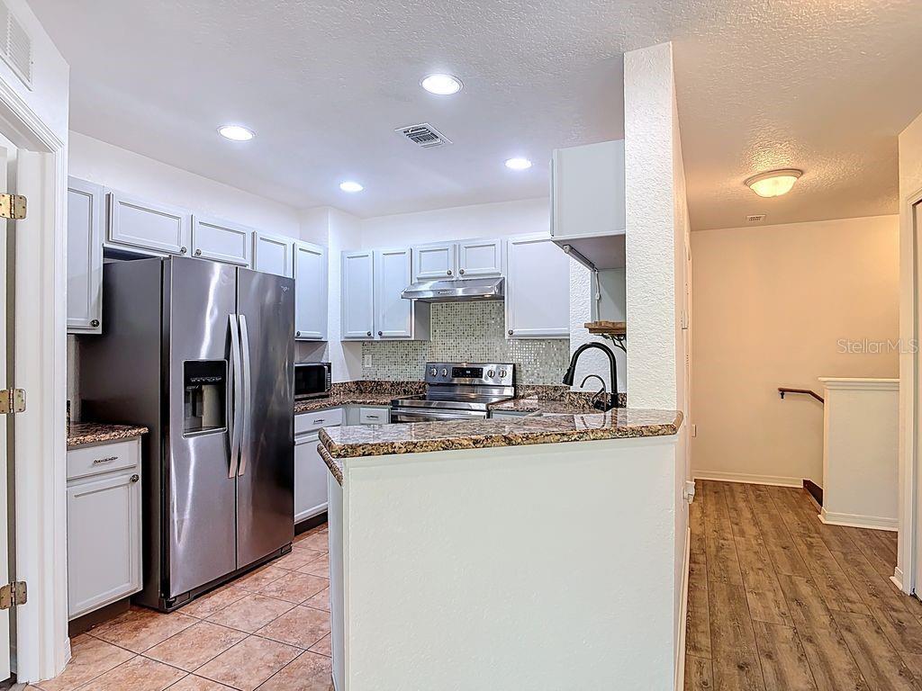 Image 11 of 27 For 4600 Moody Boulevard 12f