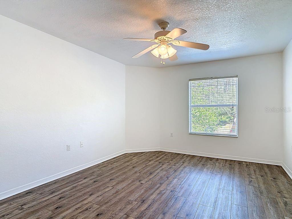 Image 13 of 27 For 4600 Moody Boulevard 12f