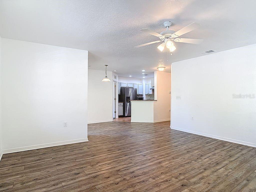 Image 7 of 27 For 4600 Moody Boulevard 12f