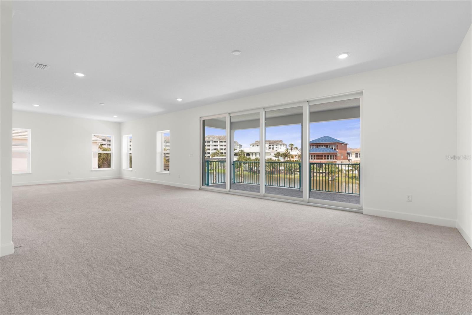 Image 40 of 100 For 24 Cinnamon Beach Way