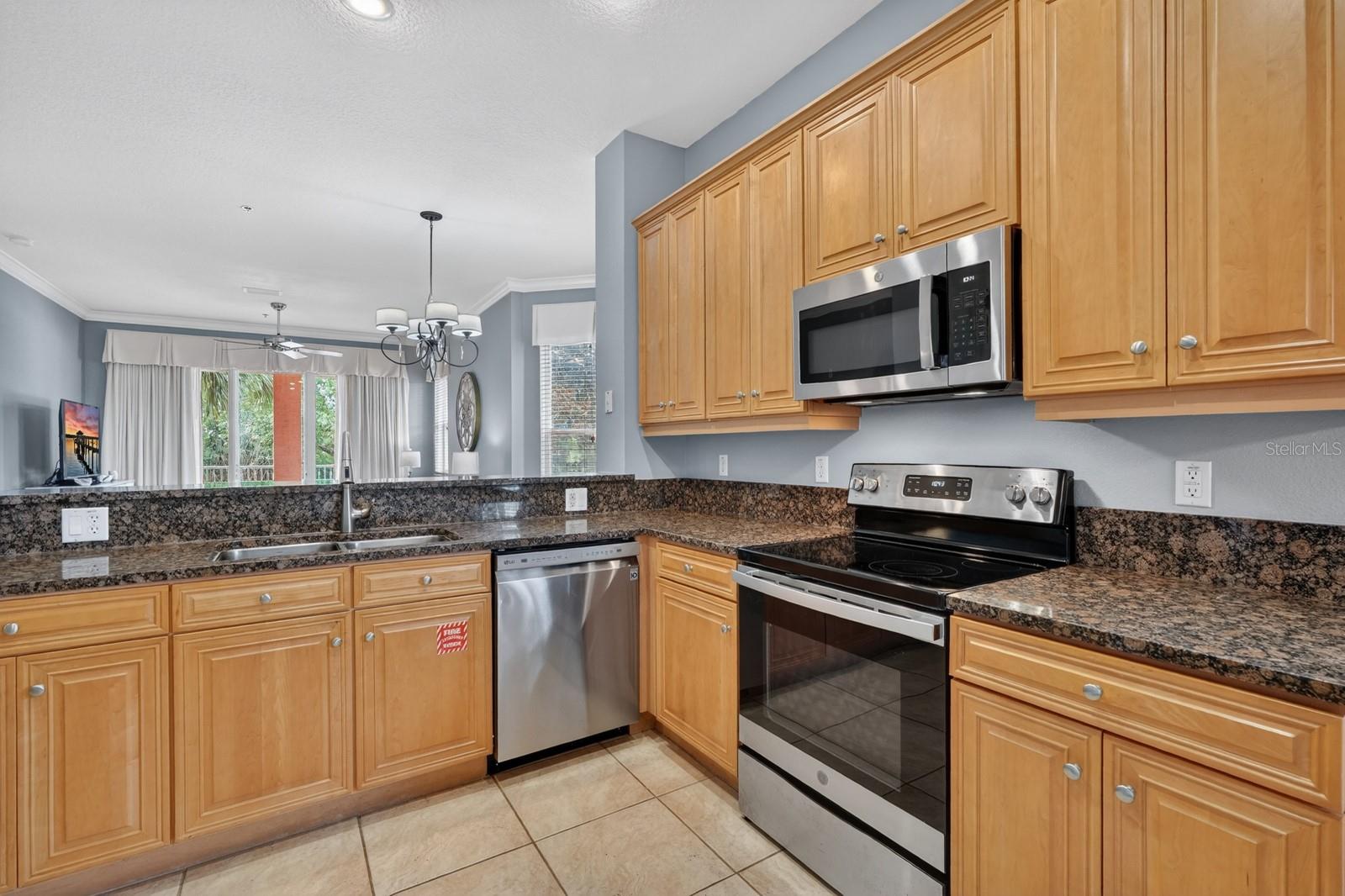 Image 16 of 68 For 35 Ocean Crest Way 1111