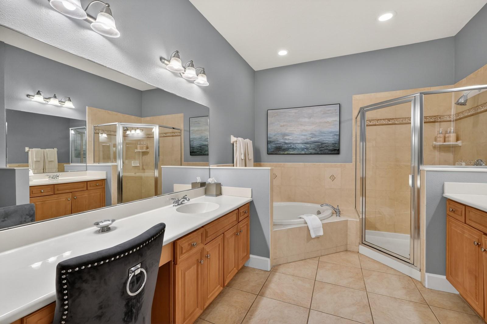 Image 23 of 68 For 35 Ocean Crest Way 1111