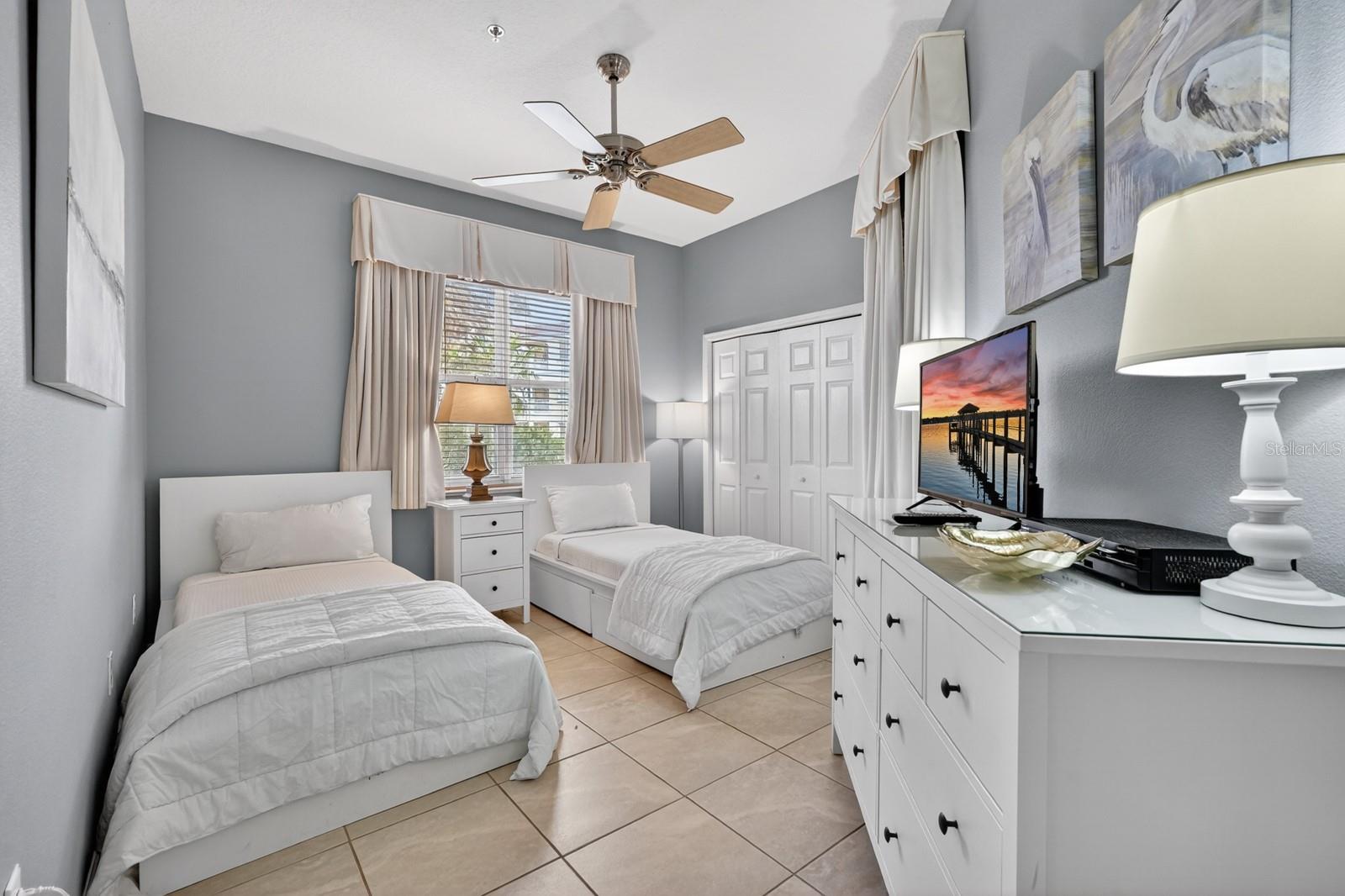 Image 26 of 68 For 35 Ocean Crest Way 1111