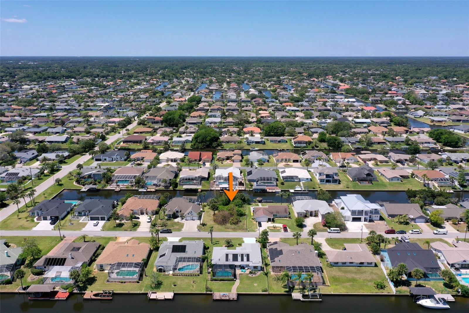 Image 20 of 25 For 17 Claridge Court N