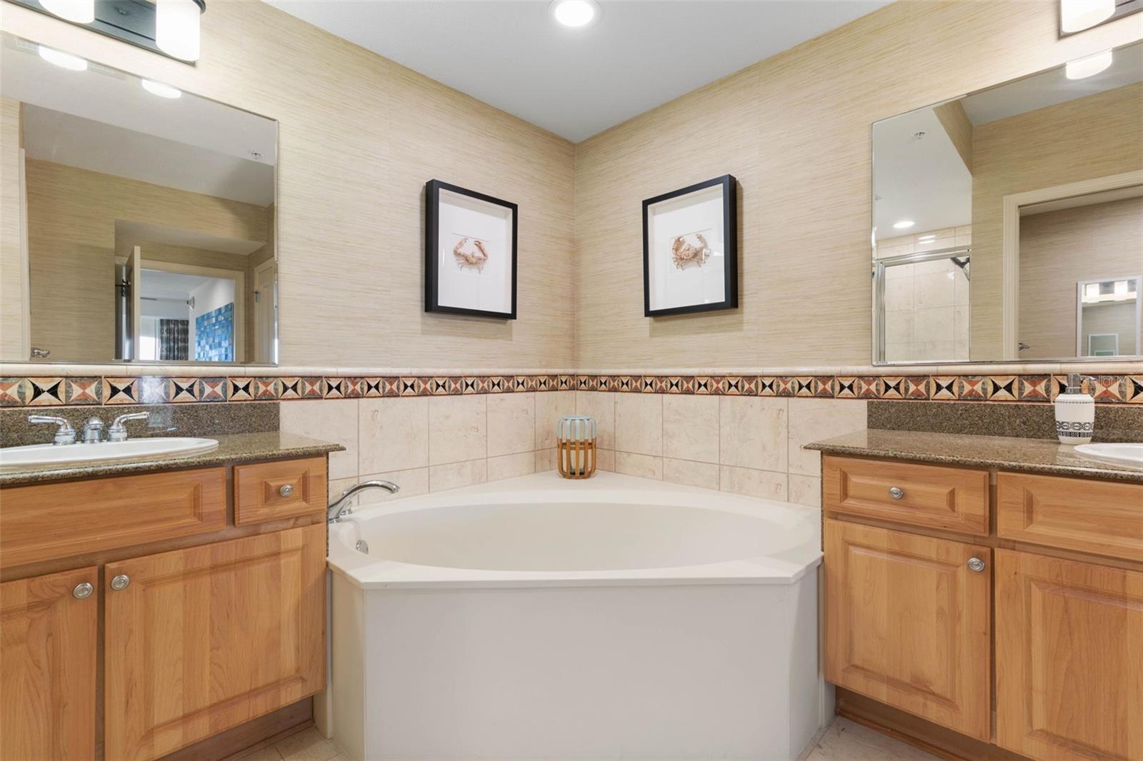 Image 30 of 74 For 200 Ocean Crest Drive 718