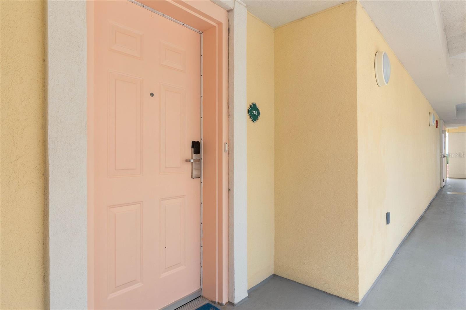 Image 4 of 74 For 200 Ocean Crest Drive 718