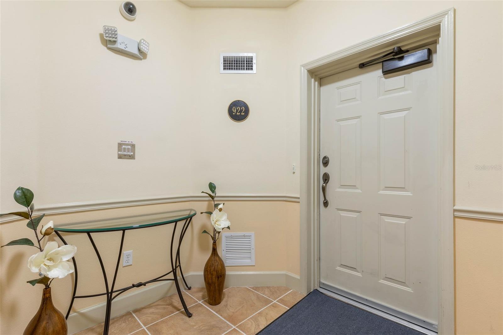 Image 42 of 82 For 55 Ocean Crest Way 922