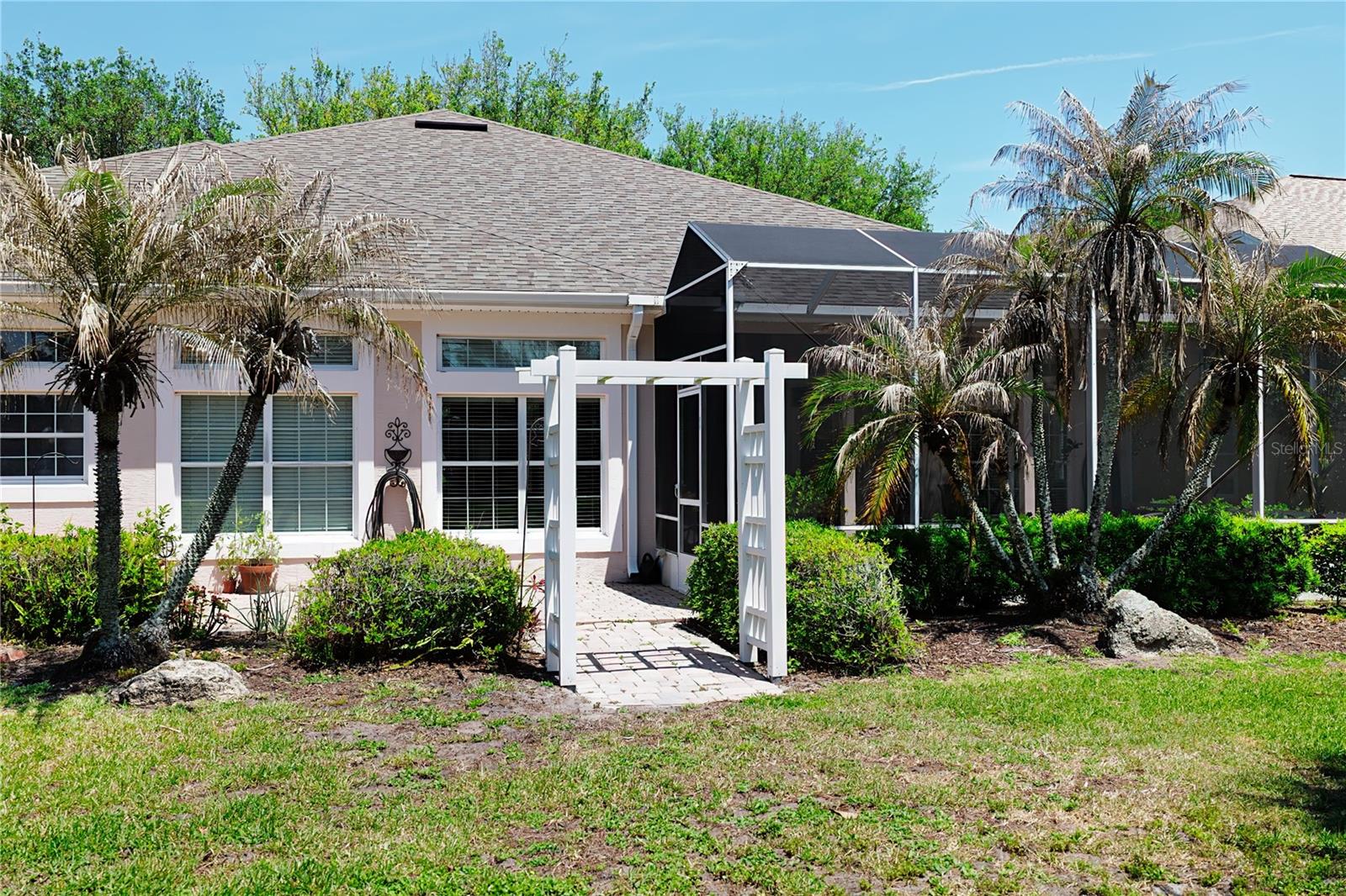 Image 35 of 43 For 82 Lagare Street