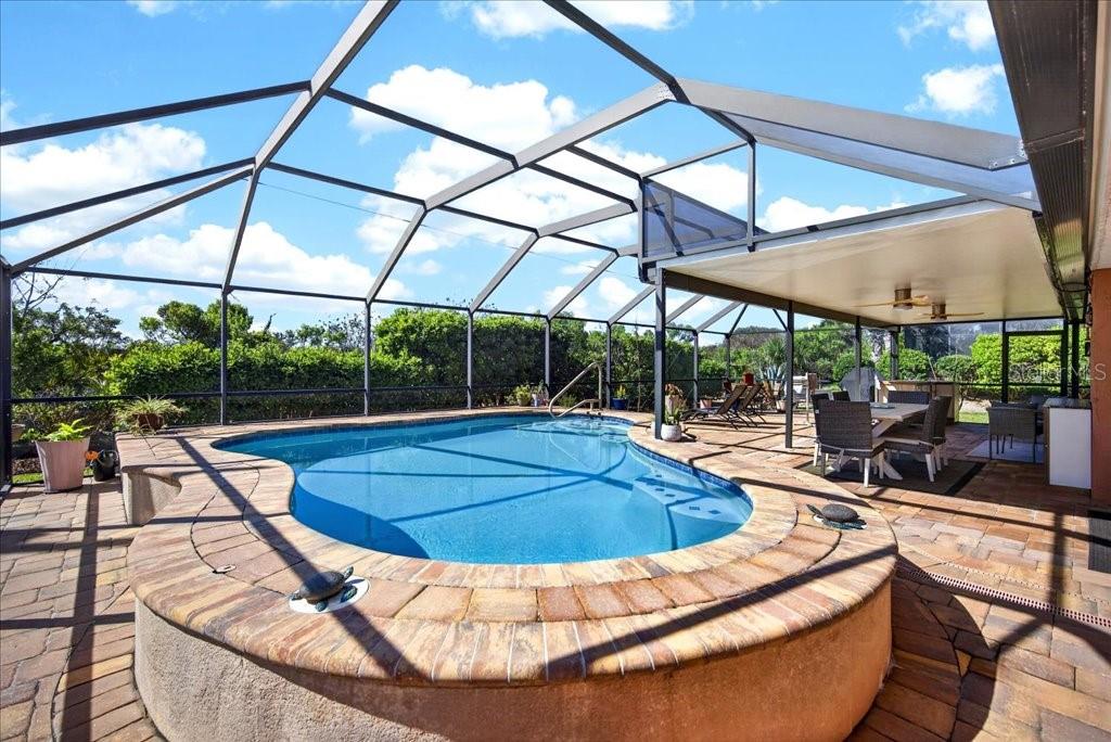 Image 2 of 52 For 6 Beachside Drive