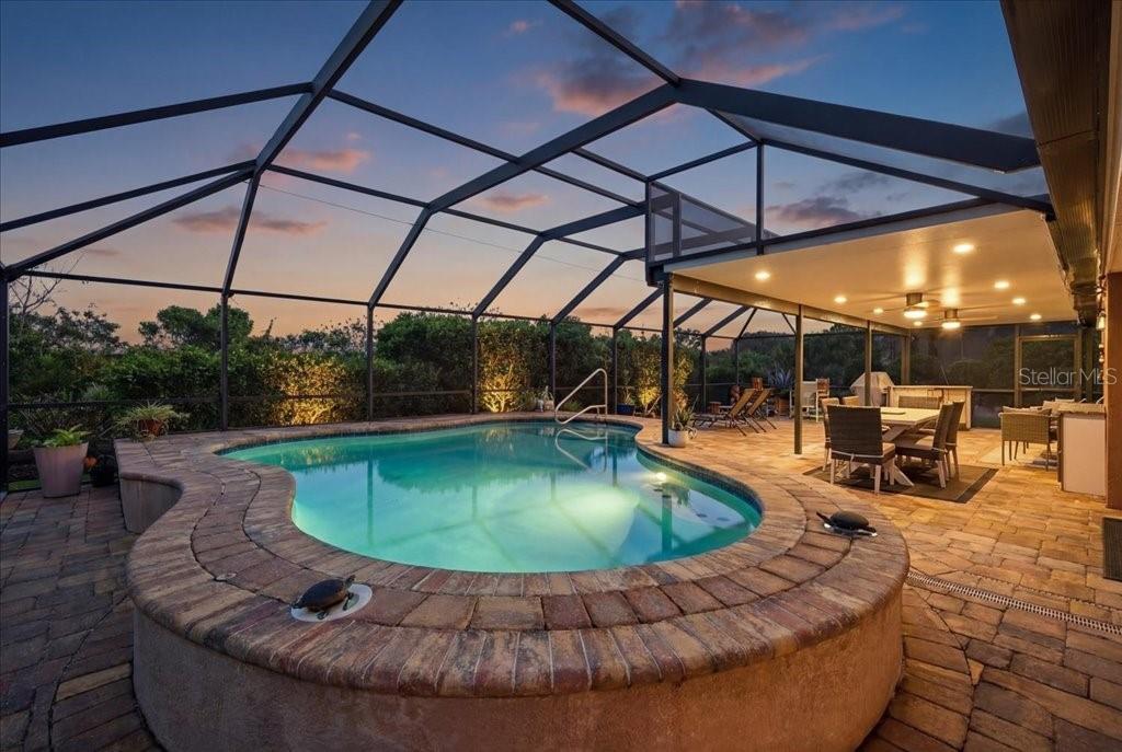 Image 29 of 52 For 6 Beachside Drive