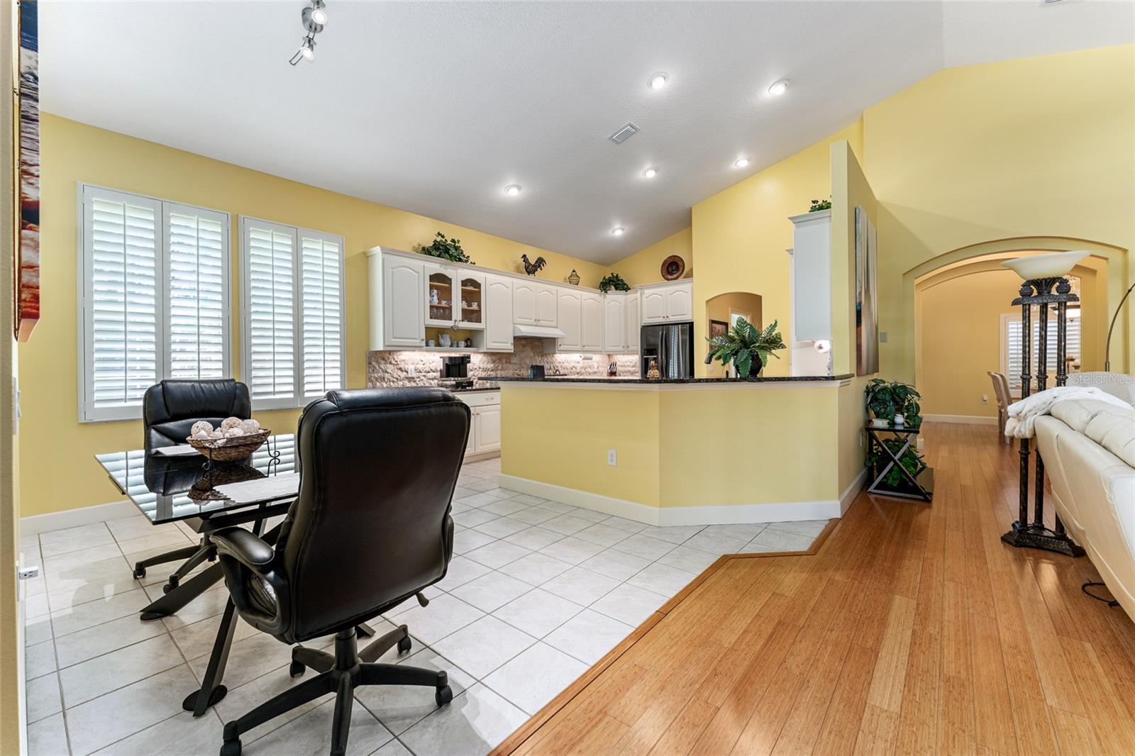 Image 19 of 91 For 20860 36th Street